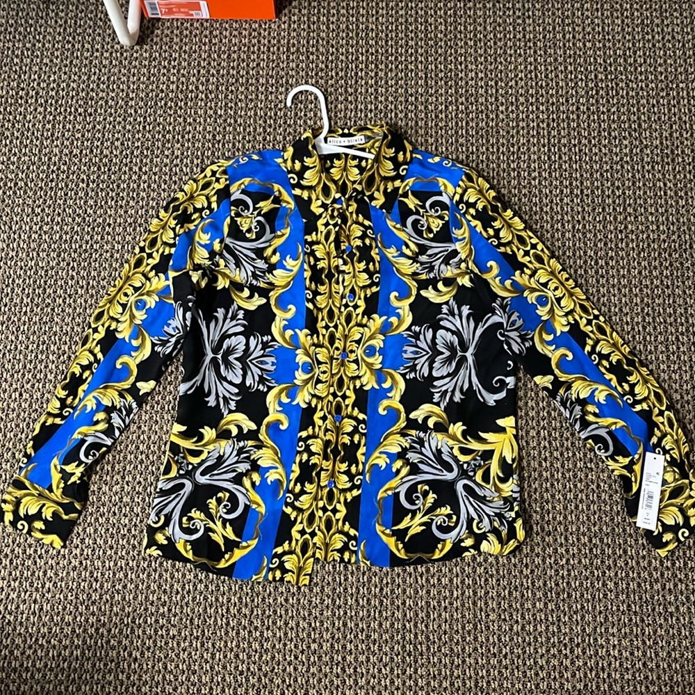ALICE AND OLIVIA WILLA PLACKET TOP SIZE S NWT